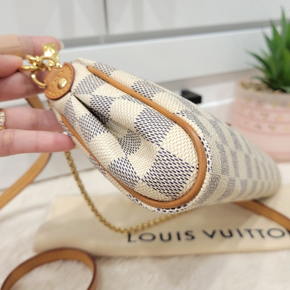 💕DISCONTINUED Very Rare Louis Vuitton EVA Crossbody/ Belt Bag Damier AZUR - Picture 12 of 15